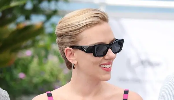 Modelos de lentes de sol Prada para mujer